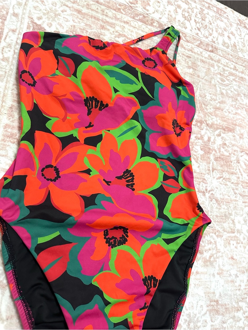 🌺One-Shoulder Floral Swimsuit One Piece - Picture 2 of 10
